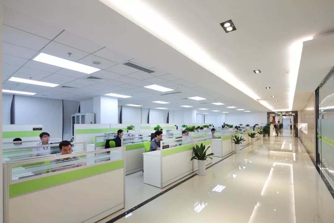 走進企業十年凝聚非凡——深圳市亞輝龍生物科技股份網絡科技有限公司發展歷程與創新啟示